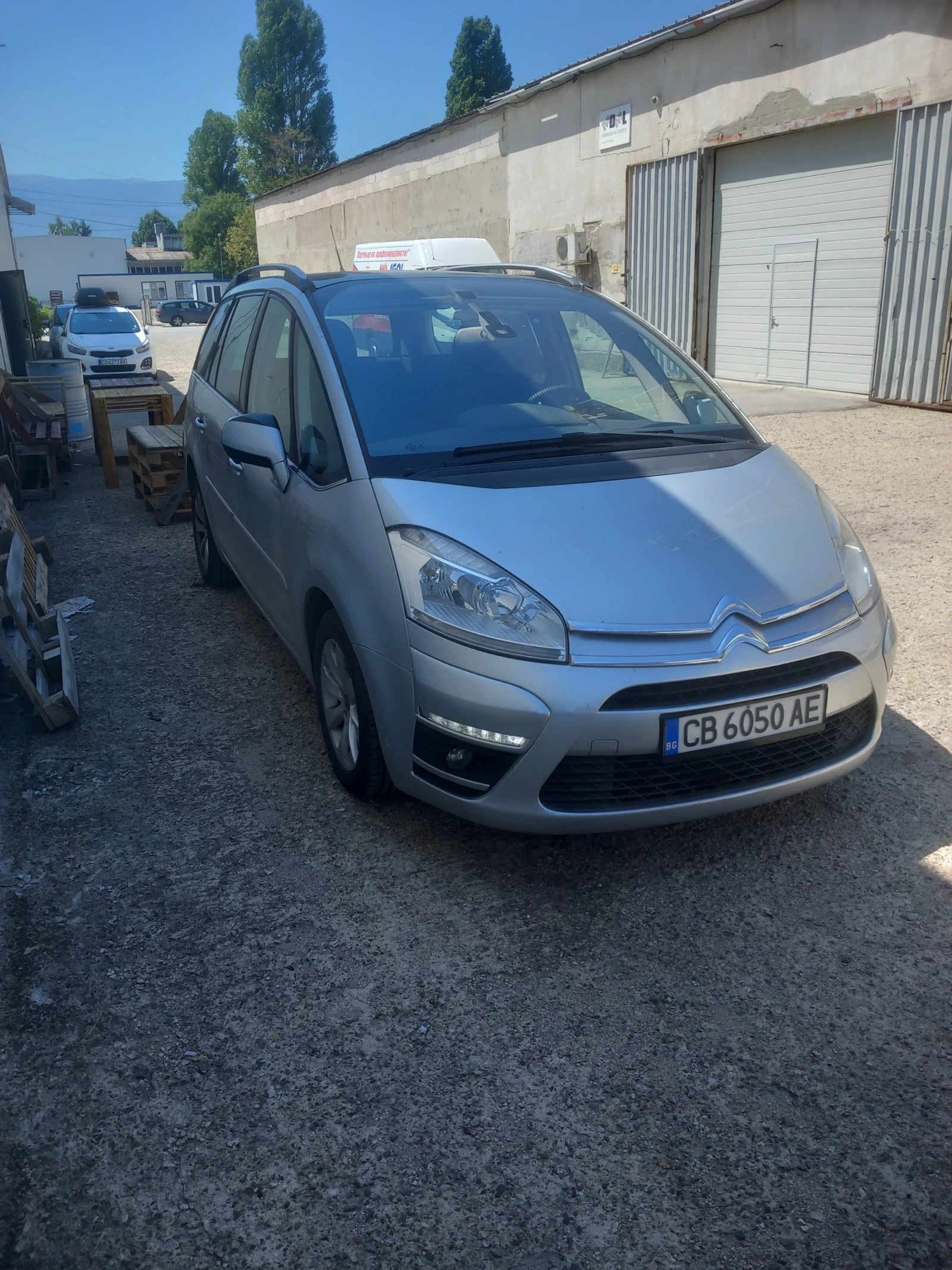 Citroen Grand C4 Picasso  - изображение 4