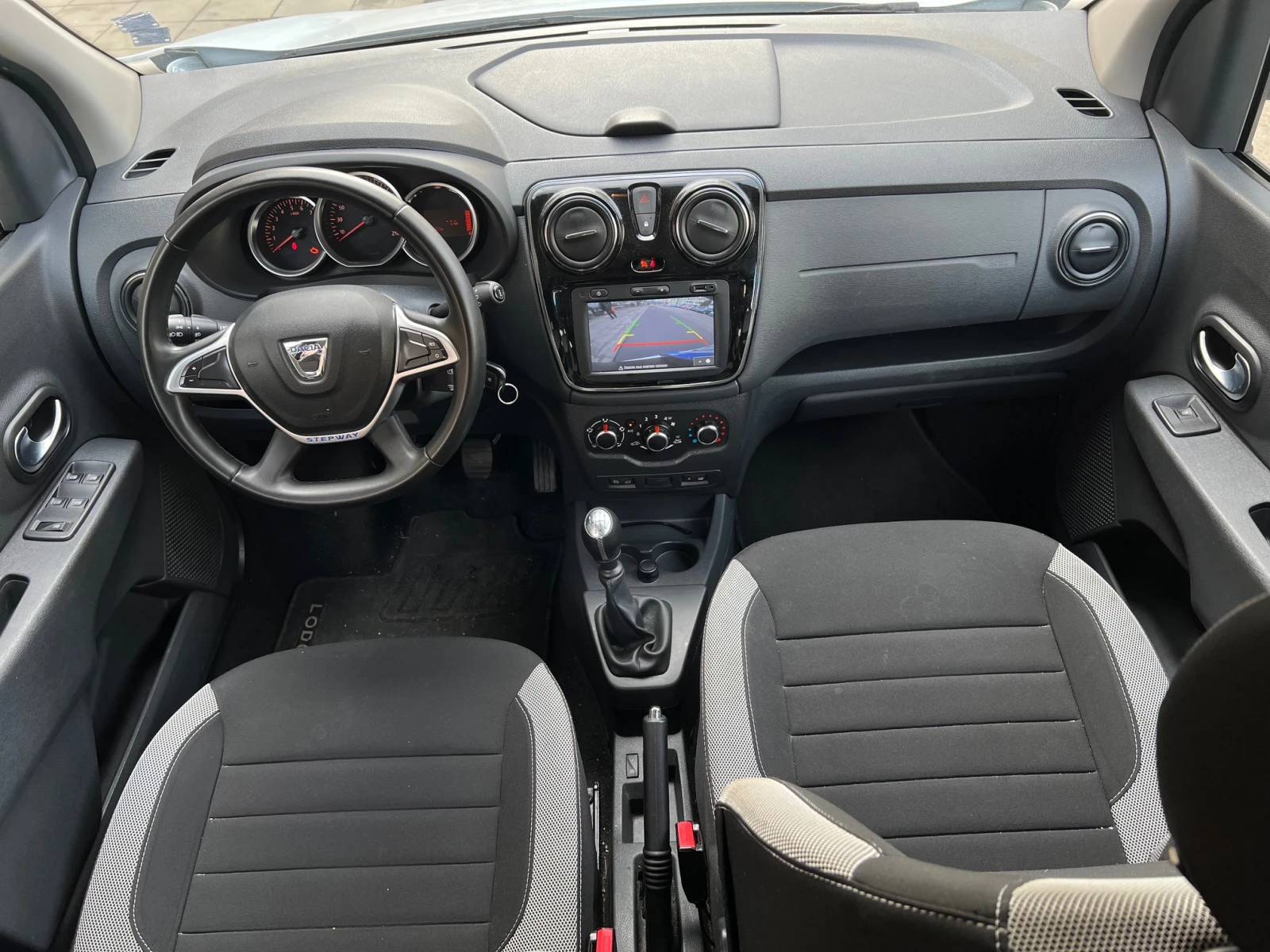 Dacia Lodgy �� ����� ��������, ��� ������� | Mobile.bg � ����������� 11