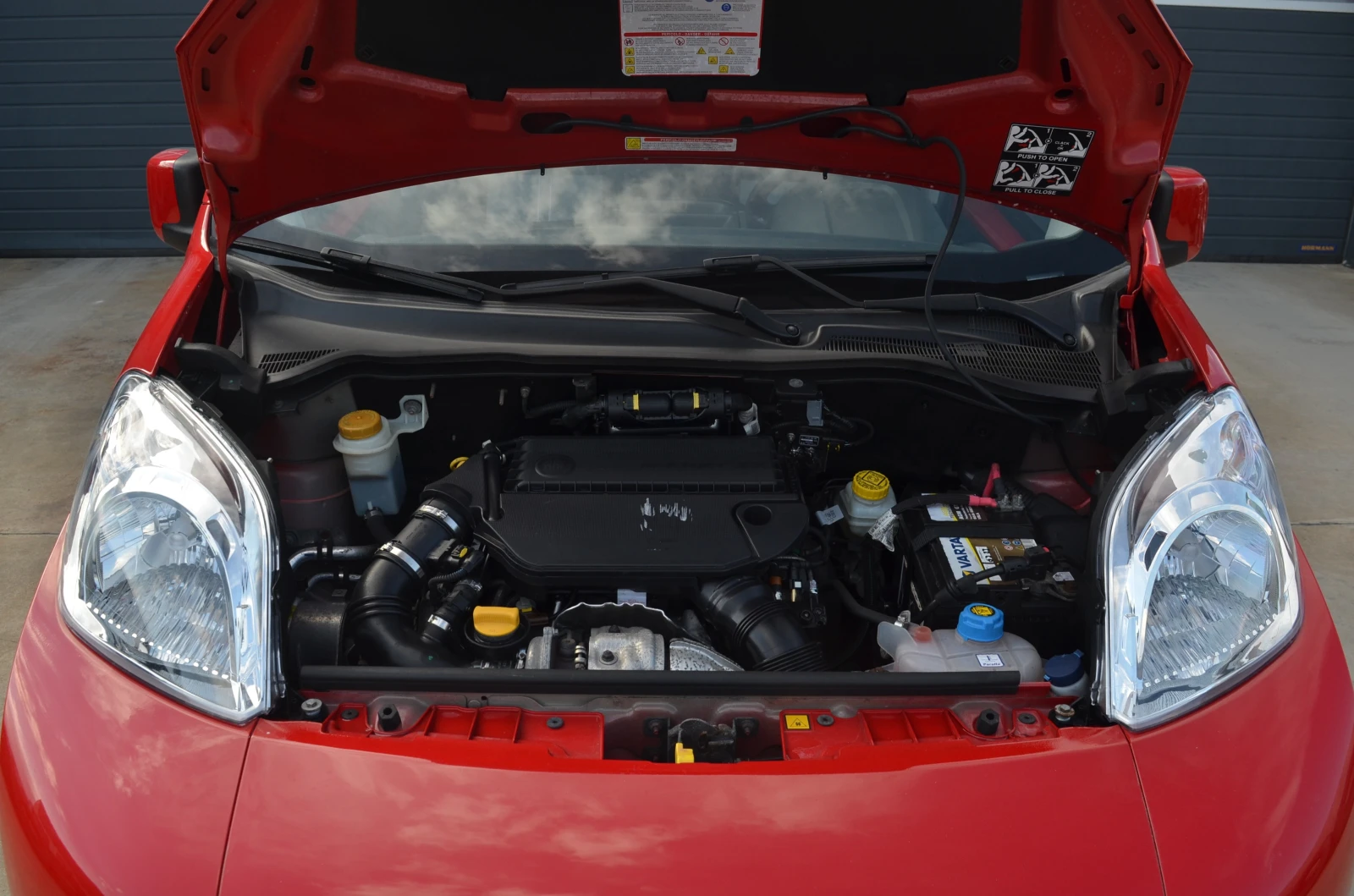 Fiat Qubo 1.3 МJet, снимка 15 - Автомобили и джипове - 53724504