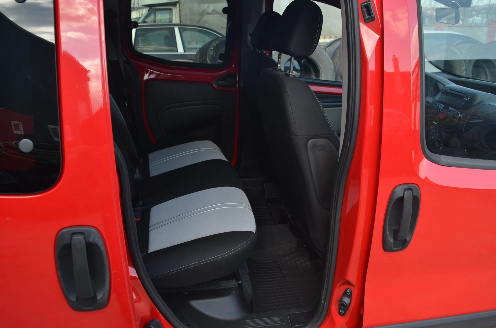 Fiat Qubo 1.3 МJet, снимка 13 - Автомобили и джипове - 53724504