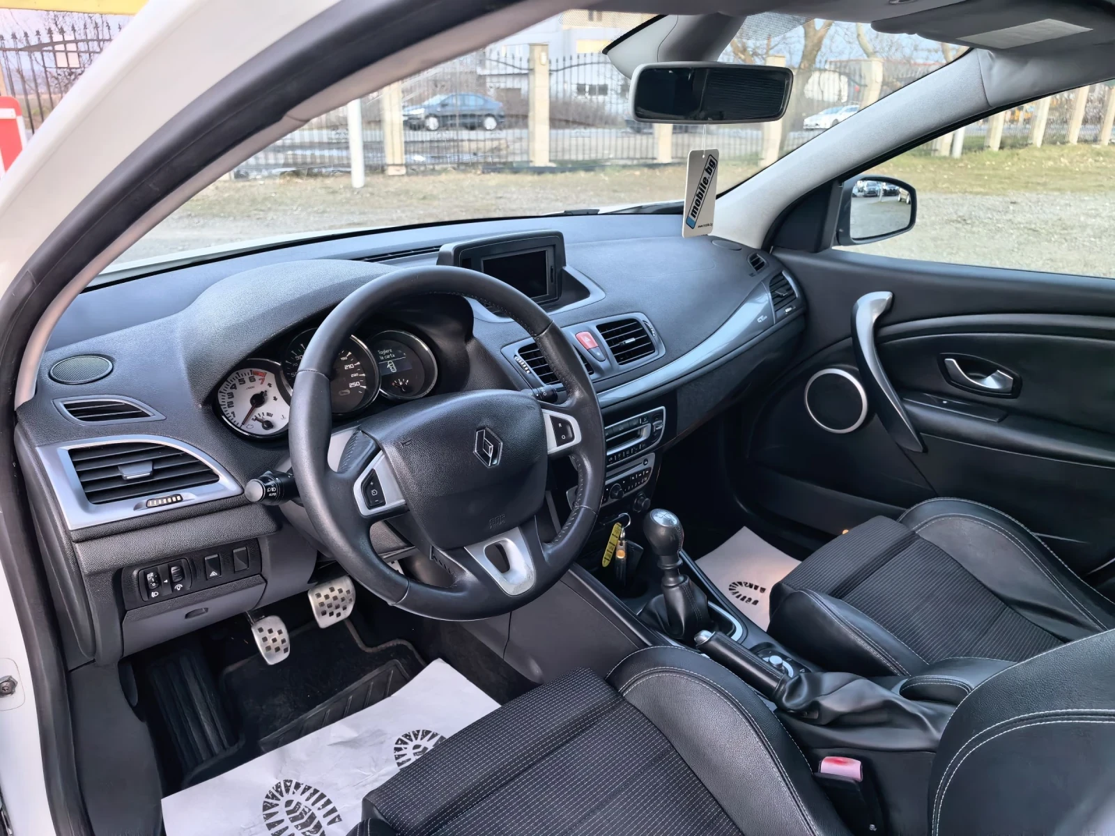 Renault Megane 1, 4i GT Line, снимка 8 - Автомобили и джипове - 53840105