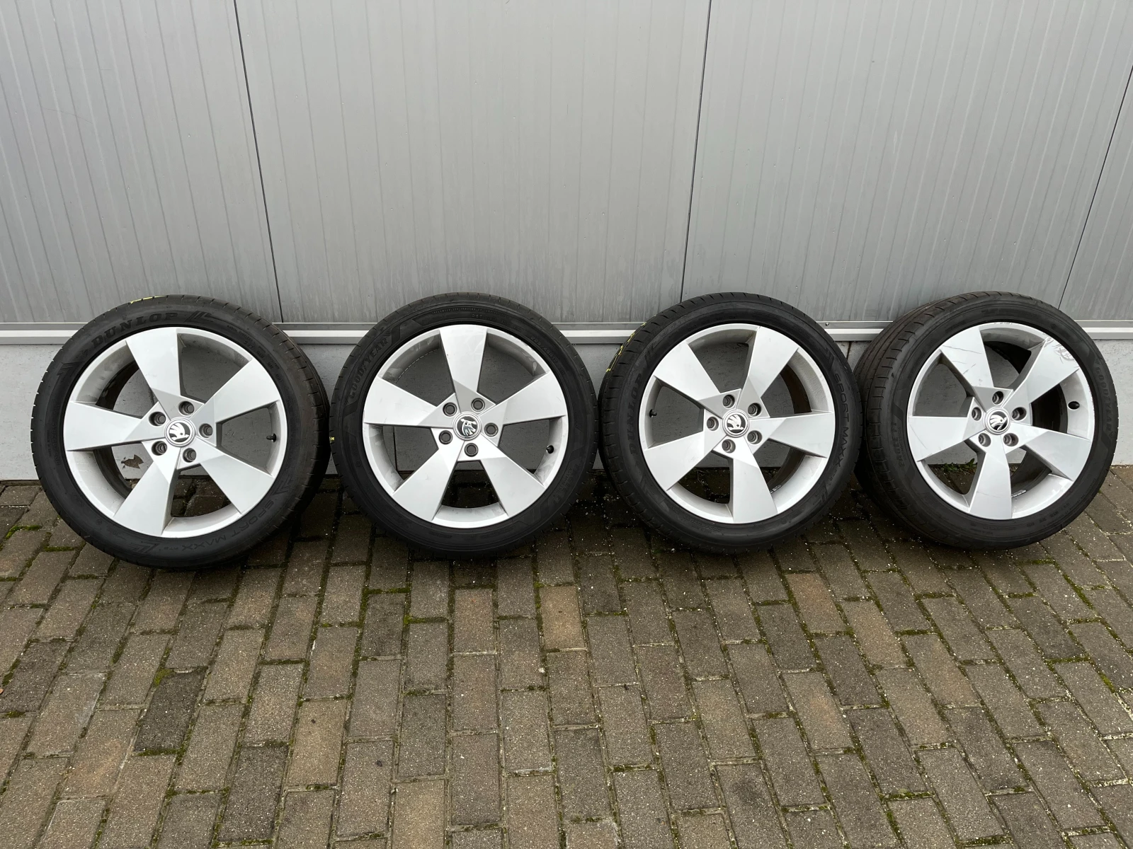 Skoda Octavia 2.0 TSI DSG-Автоматик 190к.с. ТUV Германия 8Джанти, снимка 8 - Автомобили и джипове - 53841624