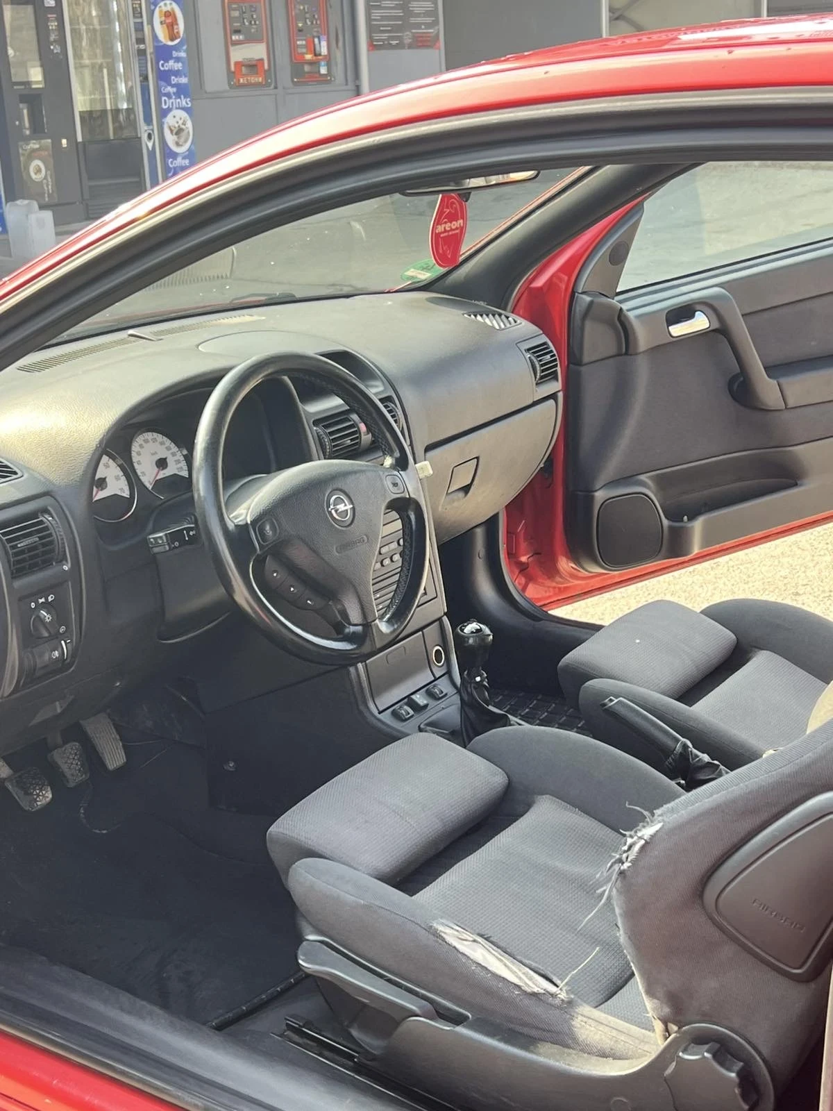 Opel Astra 2.2 147ps, снимка 6 - Автомобили и джипове - 53845270