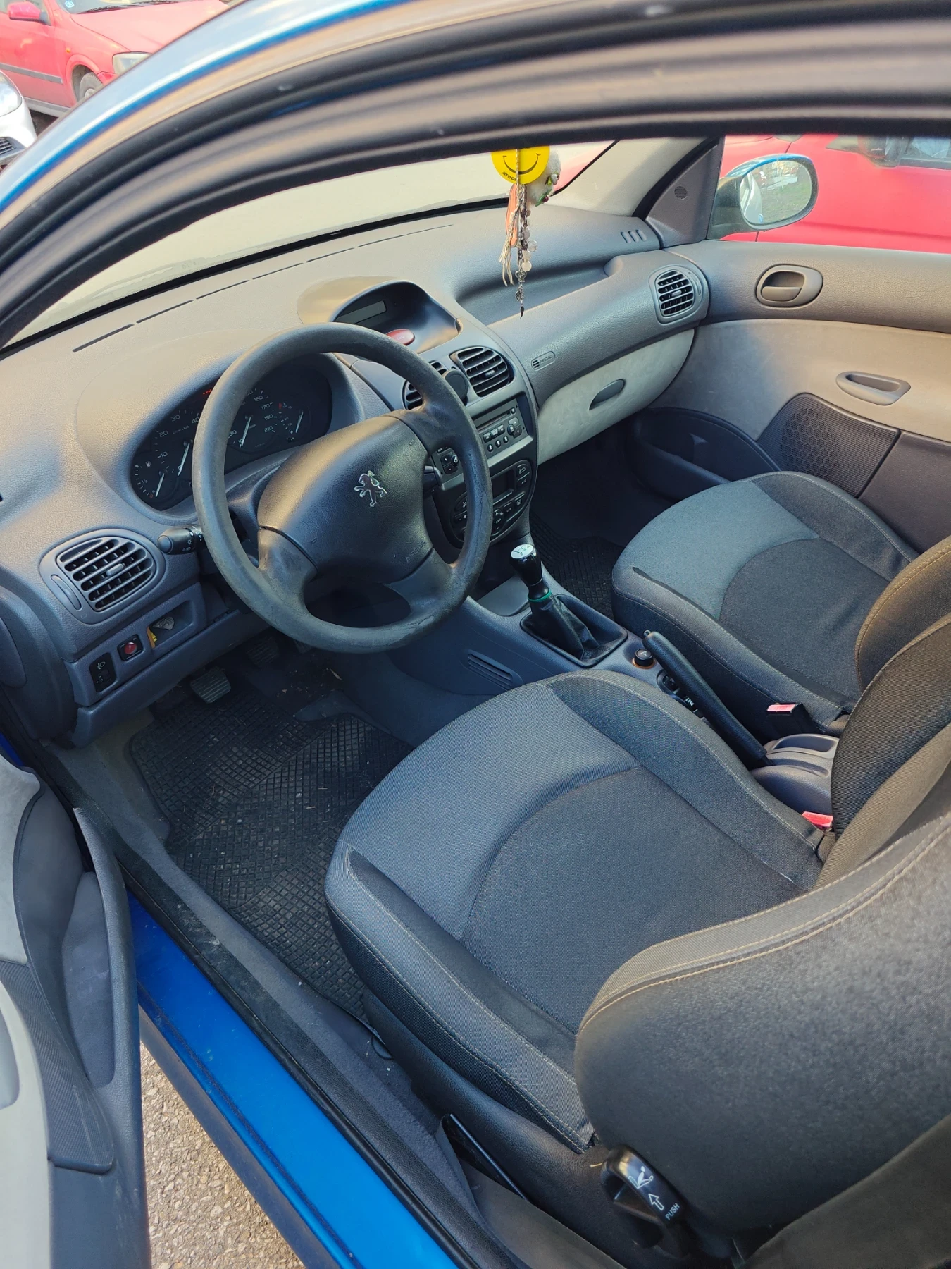 Peugeot 206, снимка 7 - Автомобили и джипове - 53849336