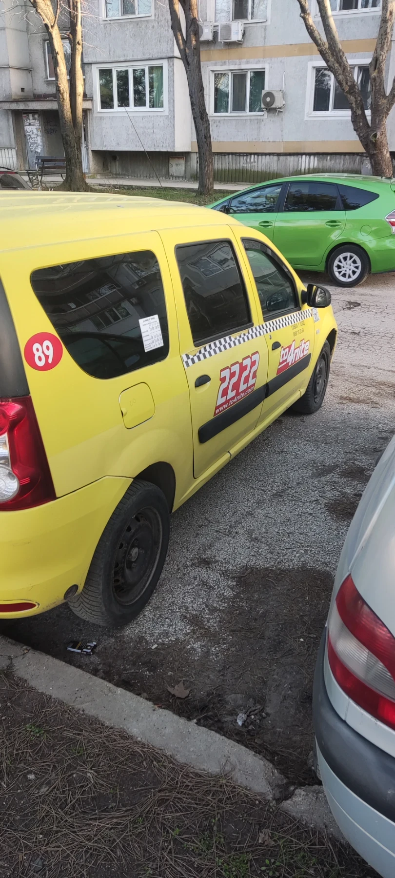 Dacia Logan, снимка 2 - Автомобили и джипове - 53927870