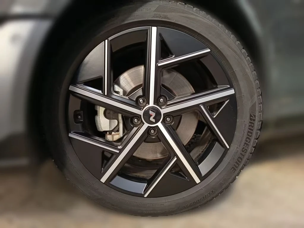 Hyundai Ioniq 5 84kWh 4WD N LineX Matrix 360 DIST W/P+ HUD Keyless | Mobile.bg � ����������� 17