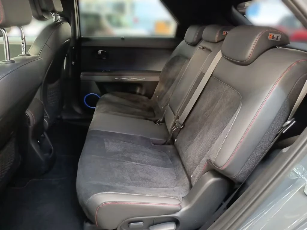 Hyundai Ioniq 5 84kWh 4WD N LineX Matrix 360 DIST W/P+ HUD Keyless | Mobile.bg � ����������� 13