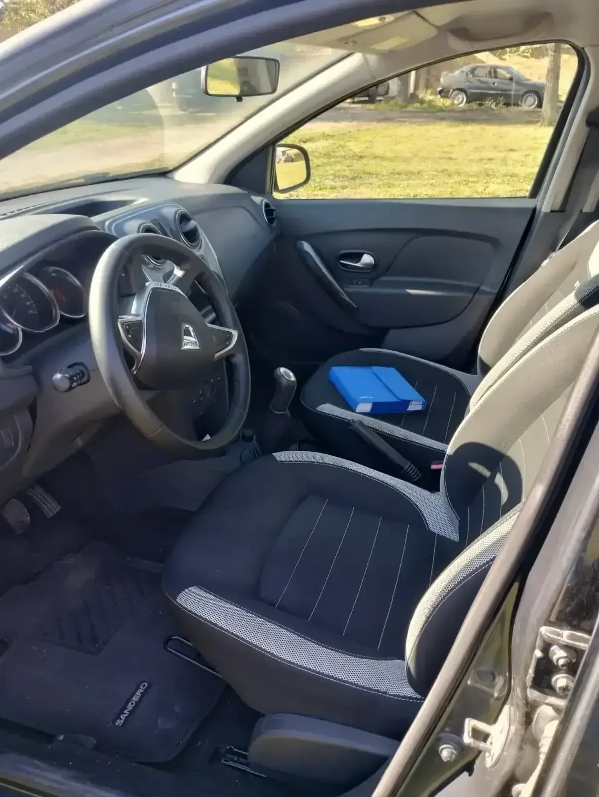 Dacia Sandero | Mobile.bg � ����������� 8