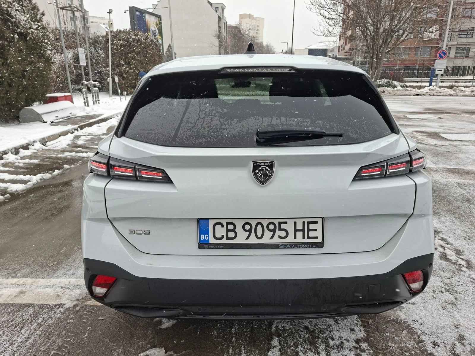 Peugeot 308 От България / Гаранция до 07.2029г., снимка 8 - Автомобили и джипове - 54565892