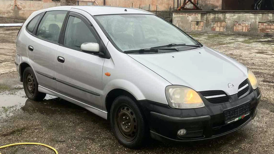 Nissan Almera tino, снимка 3 - Автомобили и джипове - 54594718