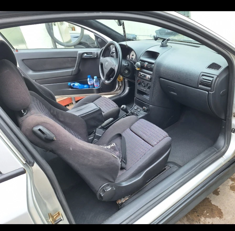 Opel Astra, снимка 8 - Автомобили и джипове - 55217231