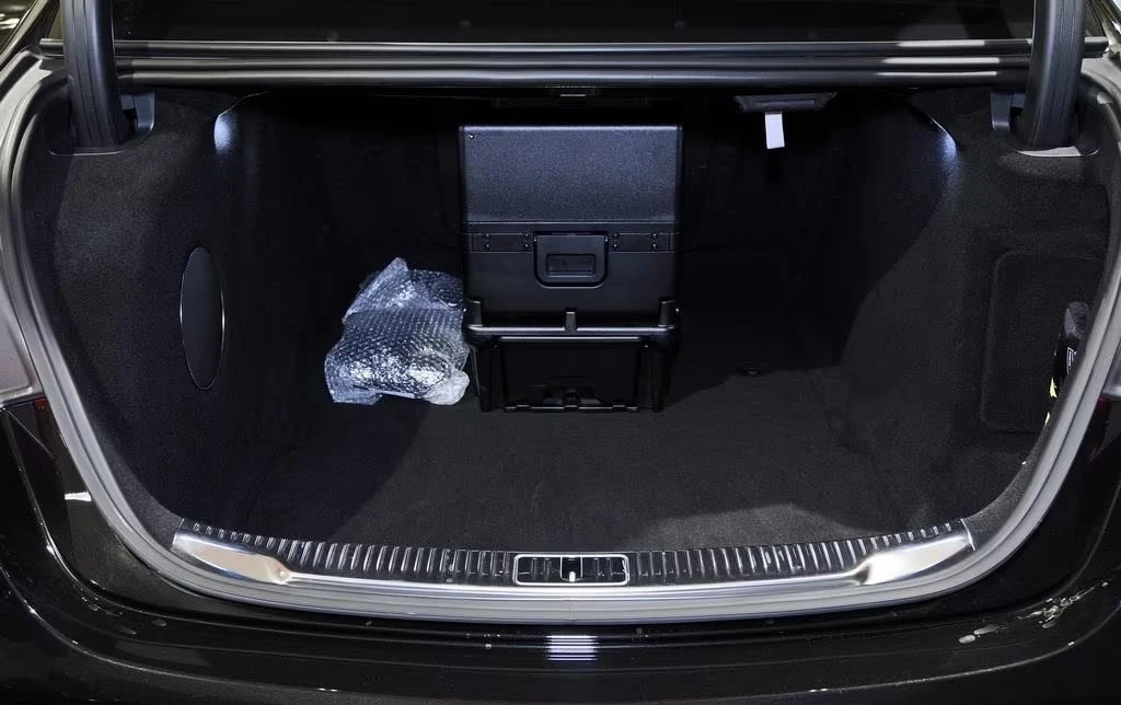 Mercedes-Benz S 580 L /4M/ AMG / BURM / PANO /  360 / TV / NIGHT / HUD, снимка 6 - Автомобили и джипове - 55229019