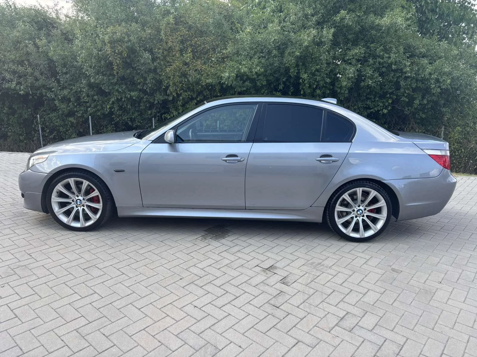 BMW 530 530i М-Packet, снимка 7 - Автомобили и джипове - 55640351