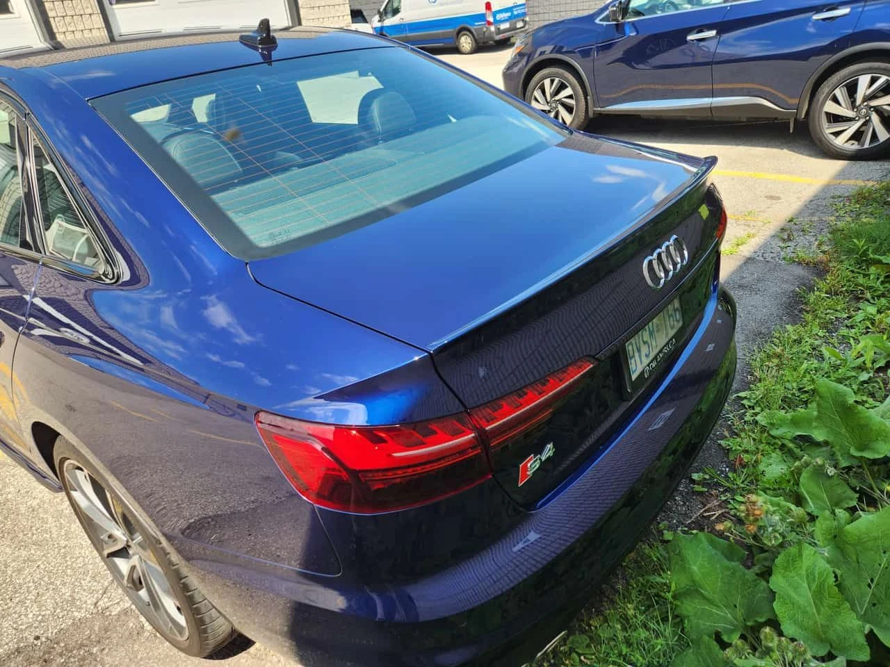 Audi S4 * Progressiv * АВТОКРЕДИТ БЕЗ ПЪРВОНАЧАЛНА ВНОСКА*, снимка 4 - Автомобили и джипове - 55680399