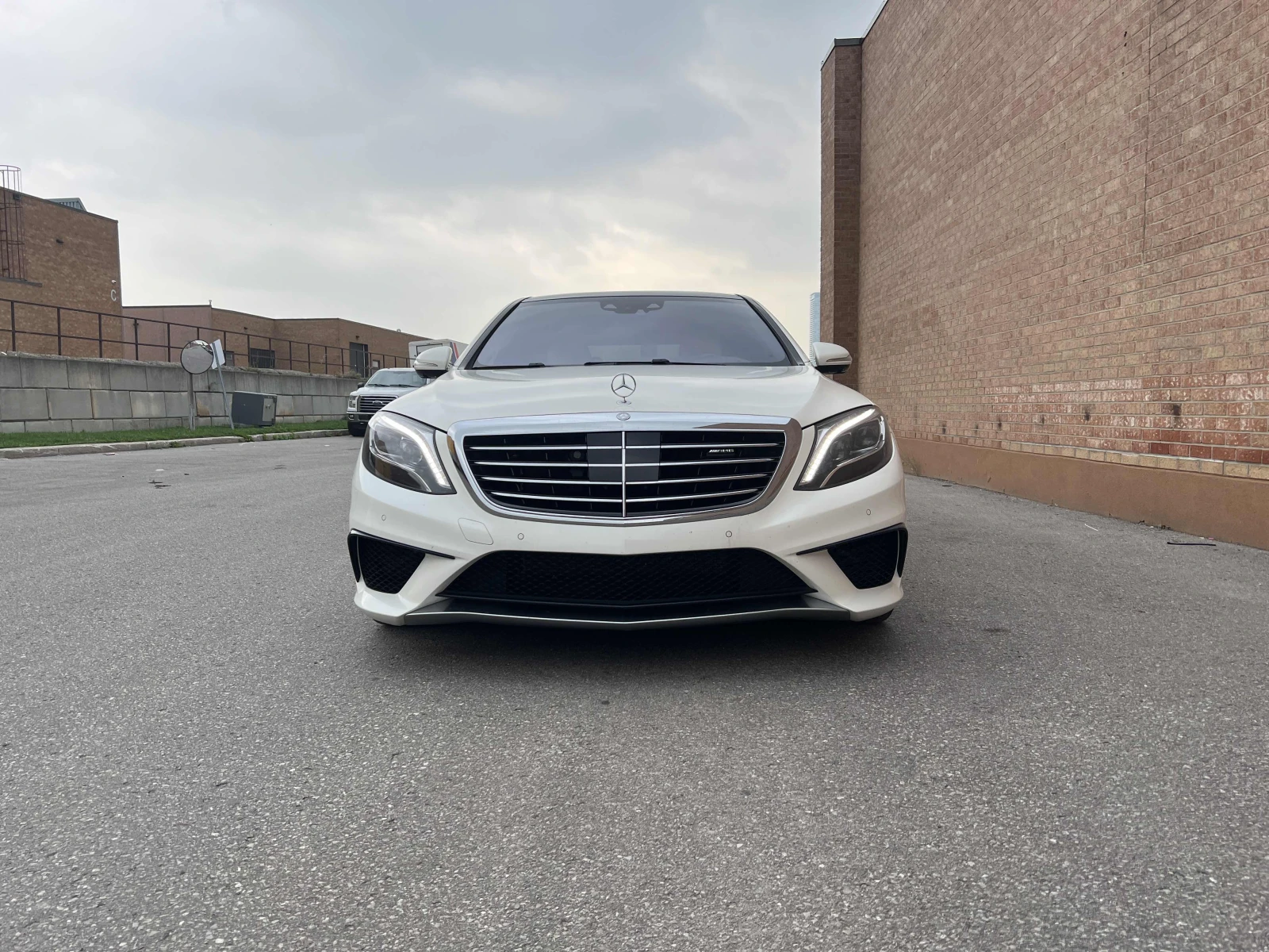 Mercedes-Benz S 63 AMG ФУЛ, АВТОКРЕДИТ, снимка 5 - Автомобили и джипове - 55922429