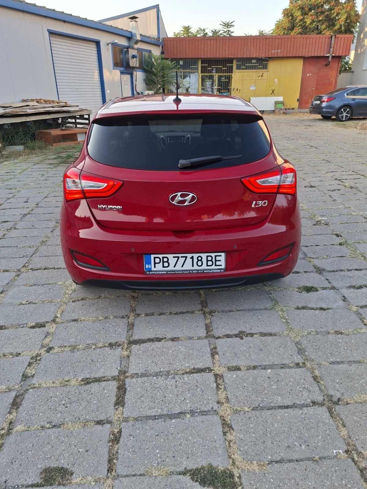 Hyundai I30 1.6CRDi, снимка 3 - Автомобили и джипове - 55938701