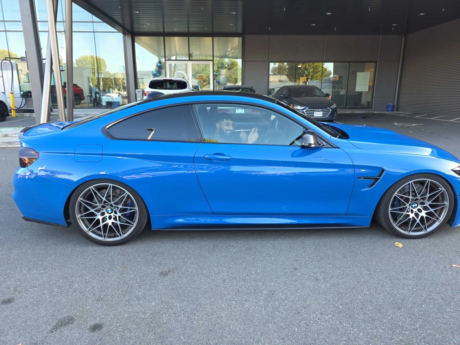 BMW M4 * Coupe * CARFAX * ОПЦИЯ ЗА ФИНАНСИРАНЕ, снимка 3 - Автомобили и джипове - 56126386