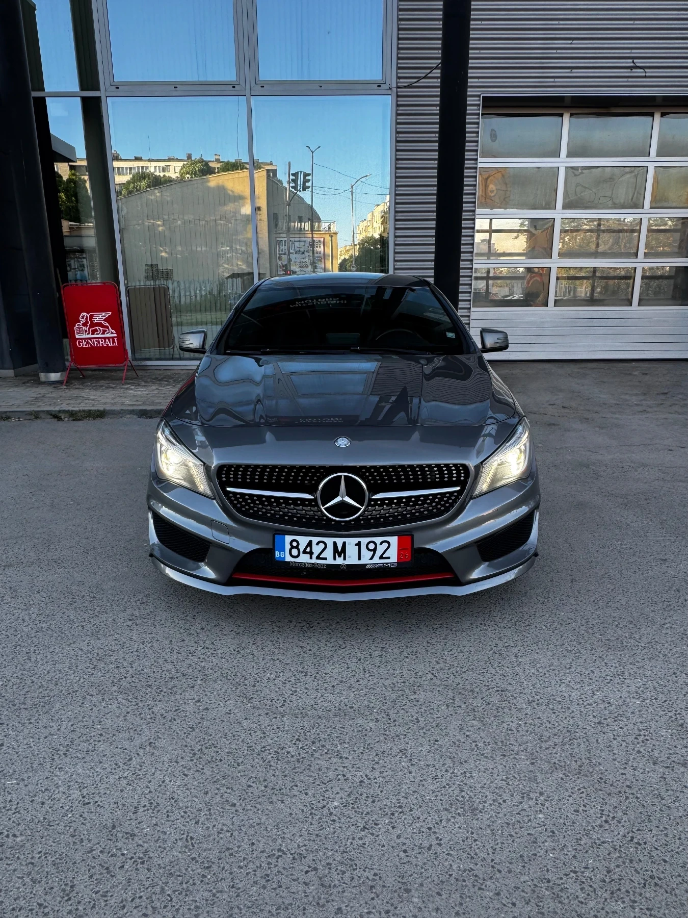 Mercedes-Benz CLA 250 AMG Sport, снимка 3 - Автомобили и джипове - 56227907