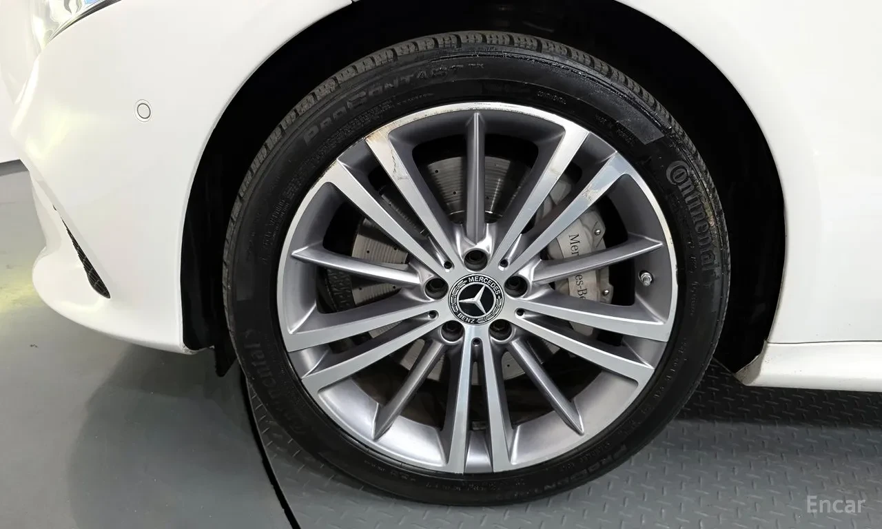 Mercedes-Benz CLS 400 4MATIC* �����* �������* 360* HEADUP*  | Mobile.bg � ����������� 3