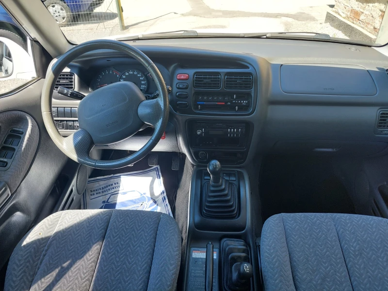 Suzuki Grand vitara 2, 5i-144kc.-ТОП СЪСТОЯНИЕ, снимка 8 - Автомобили и джипове - 46896377