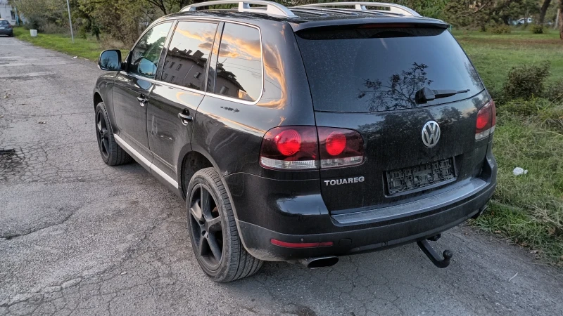 VW Touareg 3.0 TDI, снимка 6 - Автомобили и джипове - 47553242