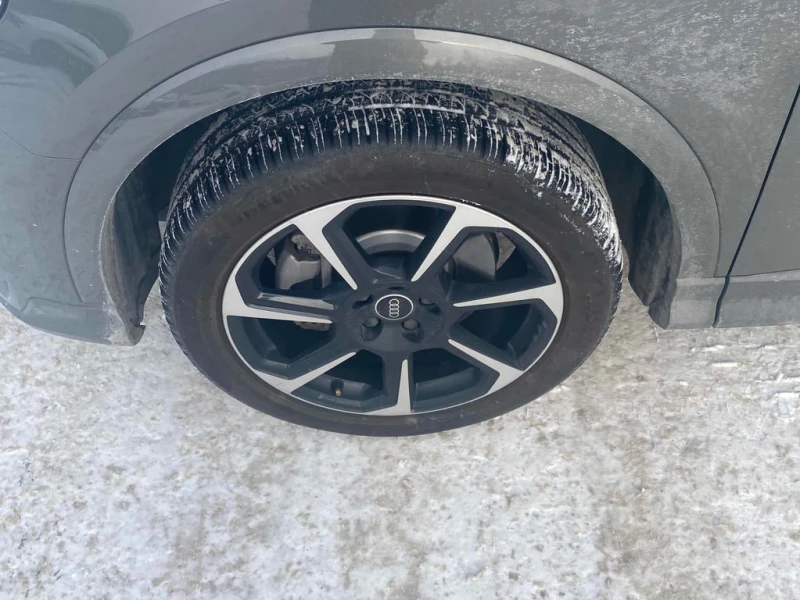 Audi Q3 * Progressiv * CARFAX * БЕЗ ПЪРВОНАЧАЛНА ВНОСКА, снимка 7 - Автомобили и джипове - 52813943