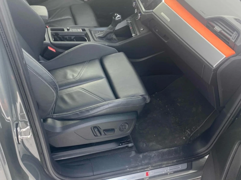 Audi Q3 * Progressiv * CARFAX * БЕЗ ПЪРВОНАЧАЛНА ВНОСКА, снимка 16 - Автомобили и джипове - 52813943