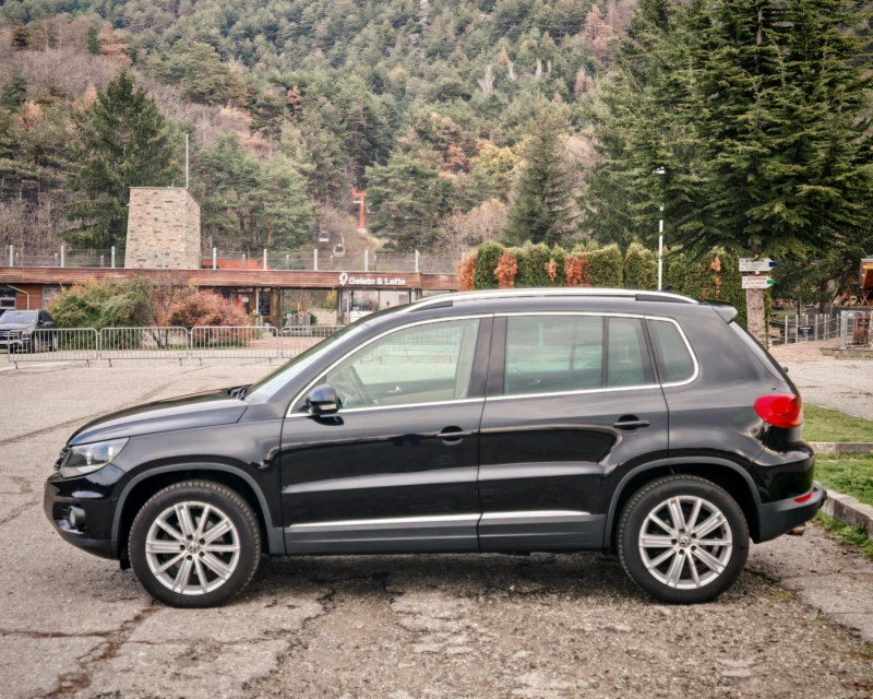 VW Tiguan 2.0 TSi АВТОМАТ* КАМЕРА* КОЖА* НАВИ, снимка 8 - Автомобили и джипове - 52896201