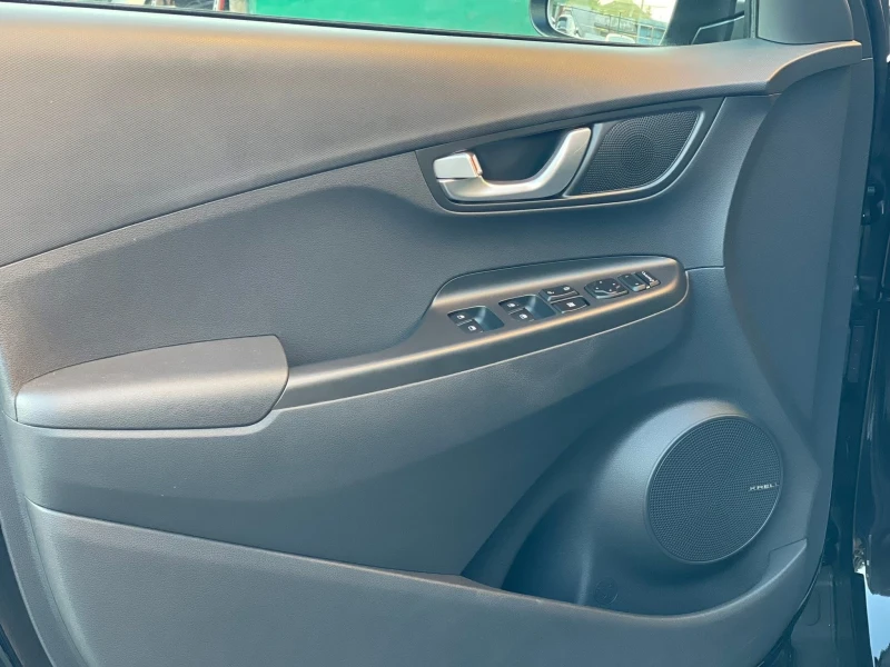 Hyundai Kona * * * PRIME* * * 64KW* 204К.С.* ГАРАНЦИЯ, снимка 13 - Автомобили и джипове - 53169978