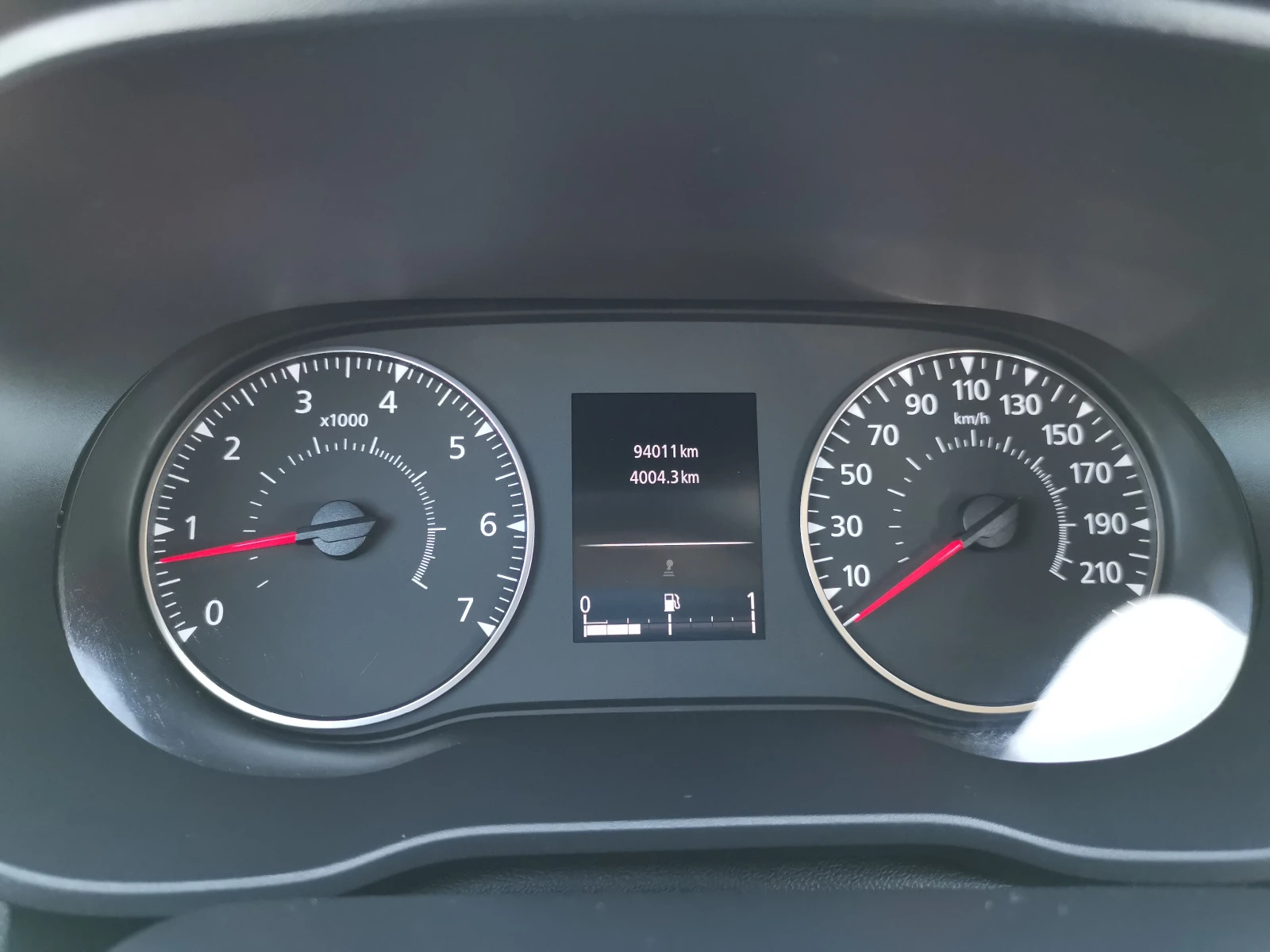 Dacia Duster 1.6i E6C PRESTIGE | Mobile.bg — изображение 16