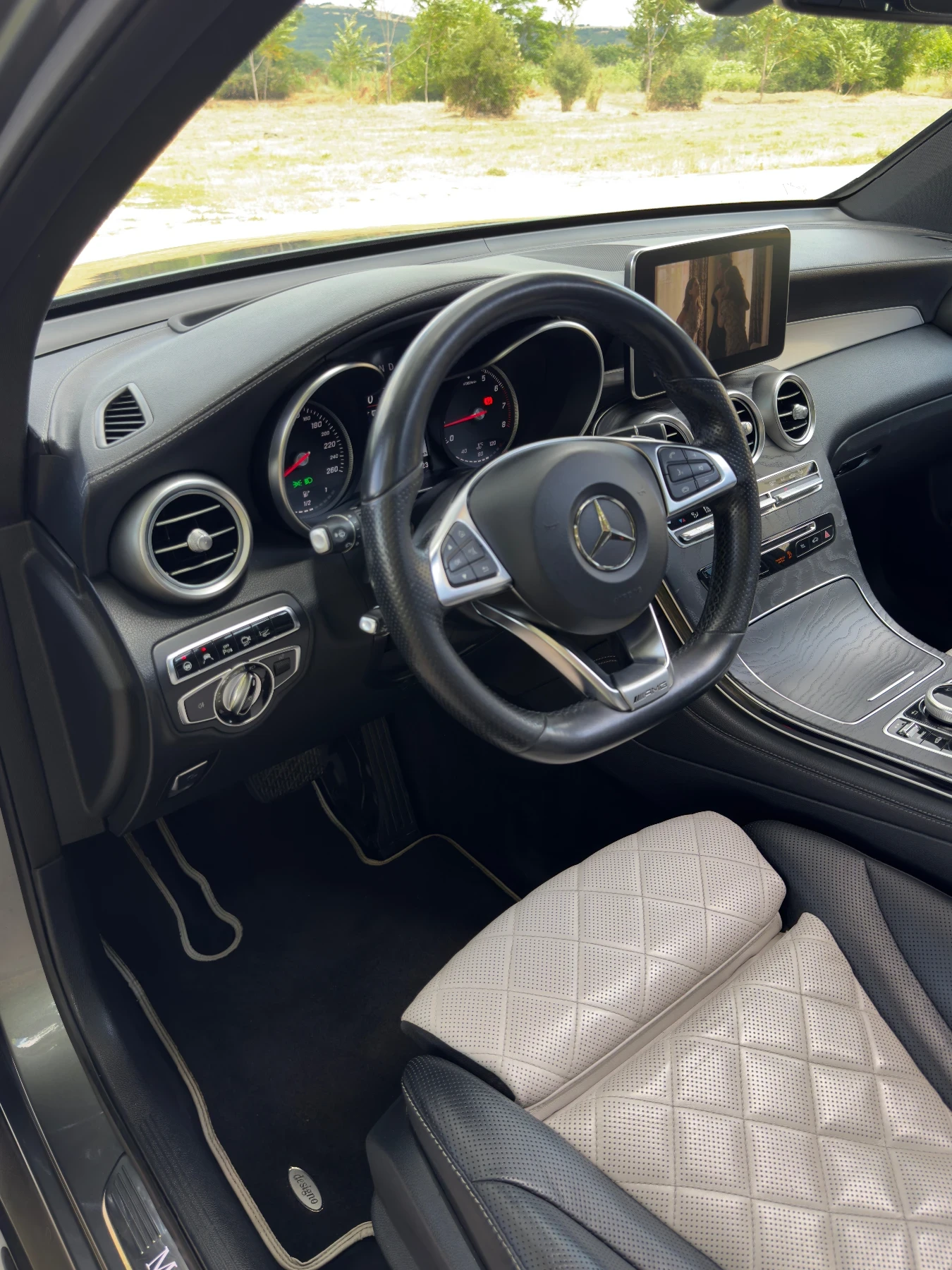 Mercedes-Benz GLC 250 AMG* DESIGNO* 360* TV* DISTORNIC* Обдухване* BURMA - изображение 6