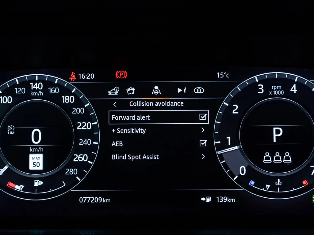 Land Rover Range Rover Evoque P250 S* 4x4* Pano* Meridian* 360* DrAssist* CarPla - изображение 8