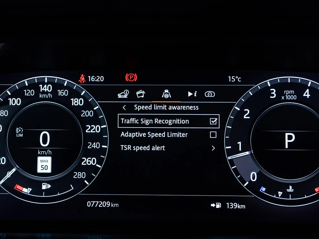 Land Rover Range Rover Evoque P250 S* 4x4* Pano* Meridian* 360* DrAssist* CarPla - изображение 9