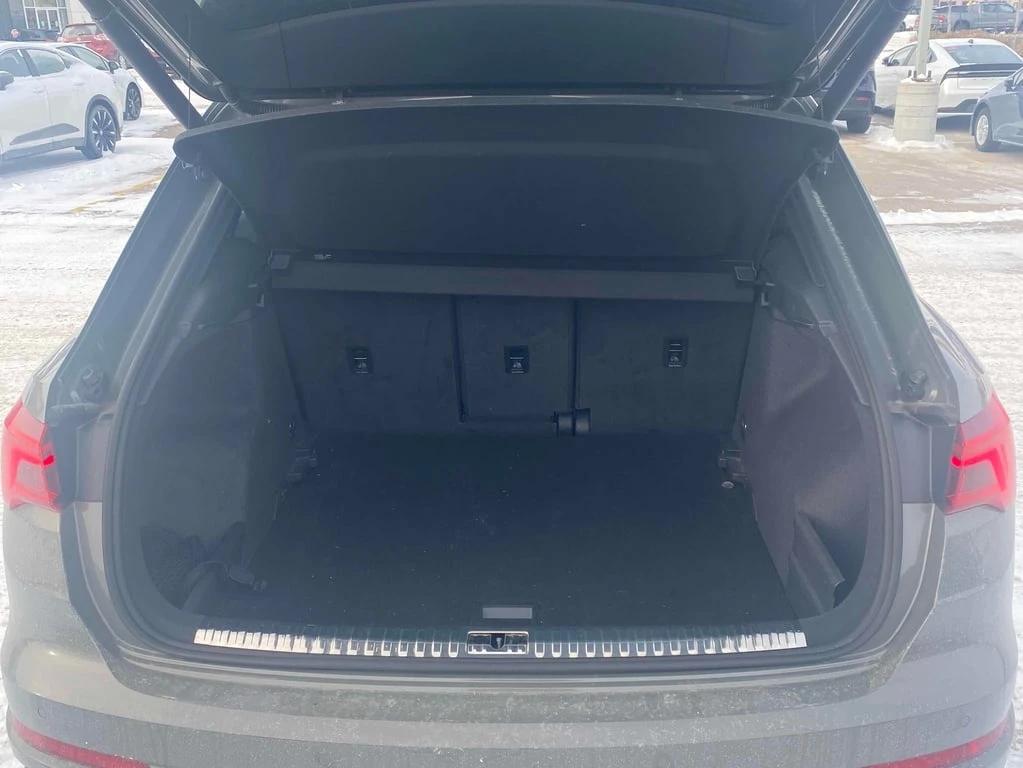 Audi Q3 * Progressiv * CARFAX * ��� ������������ ������ | Mobile.bg � ����������� 14