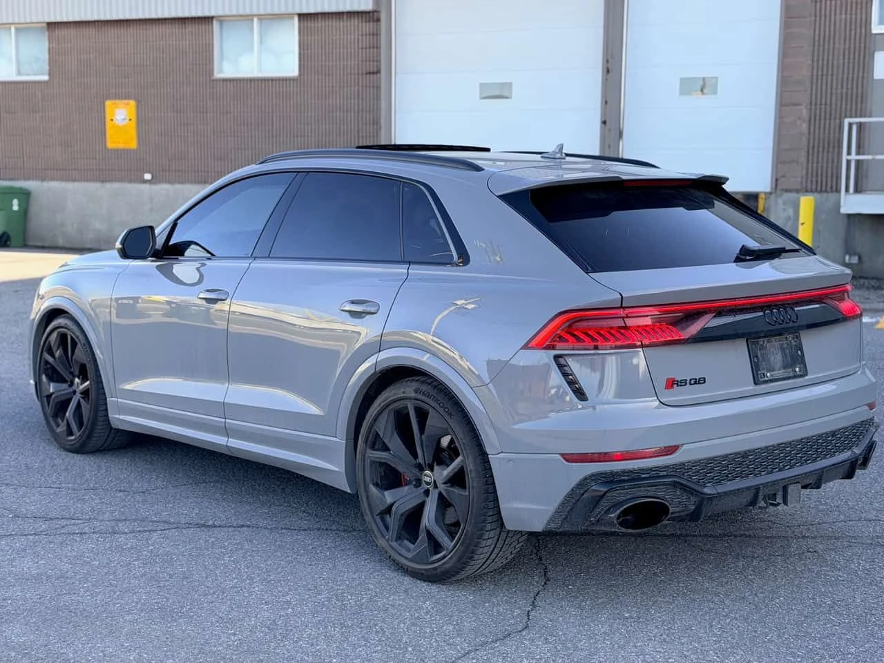 Audi RSQ8 * 4.0 TFSI quattro * CARFAX * ���� �� �� | Mobile.bg � ����������� 4