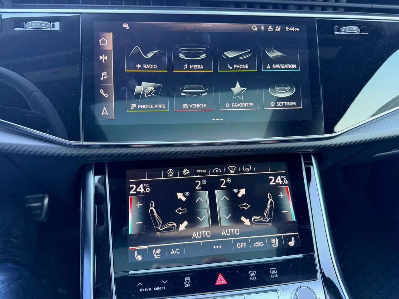 Audi RSQ8 * 4.0 TFSI quattro * CARFAX * ���� �� �� | Mobile.bg � ����������� 12