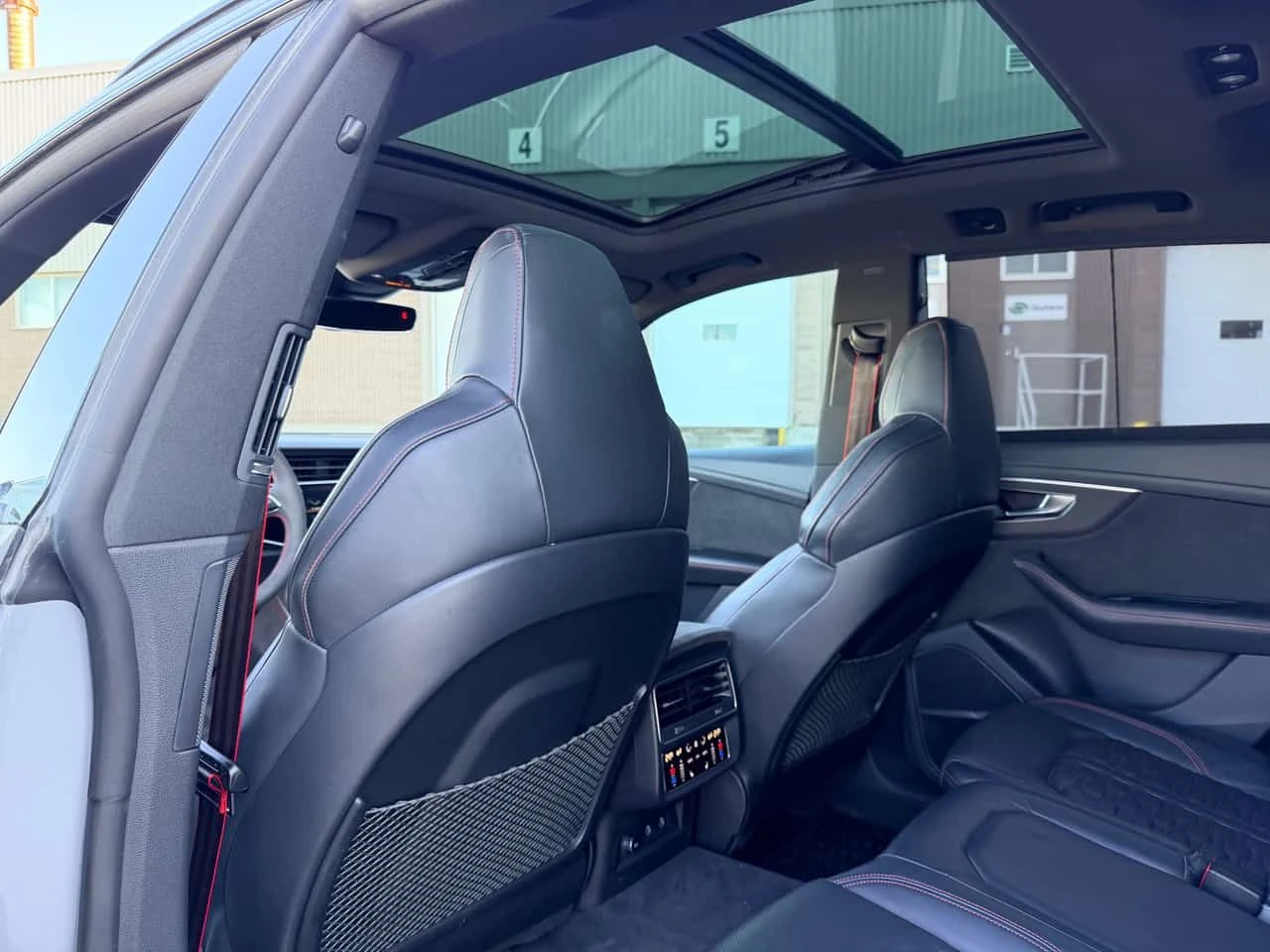 Audi RSQ8 * 4.0 TFSI quattro * CARFAX * ���� �� �� | Mobile.bg � ����������� 15