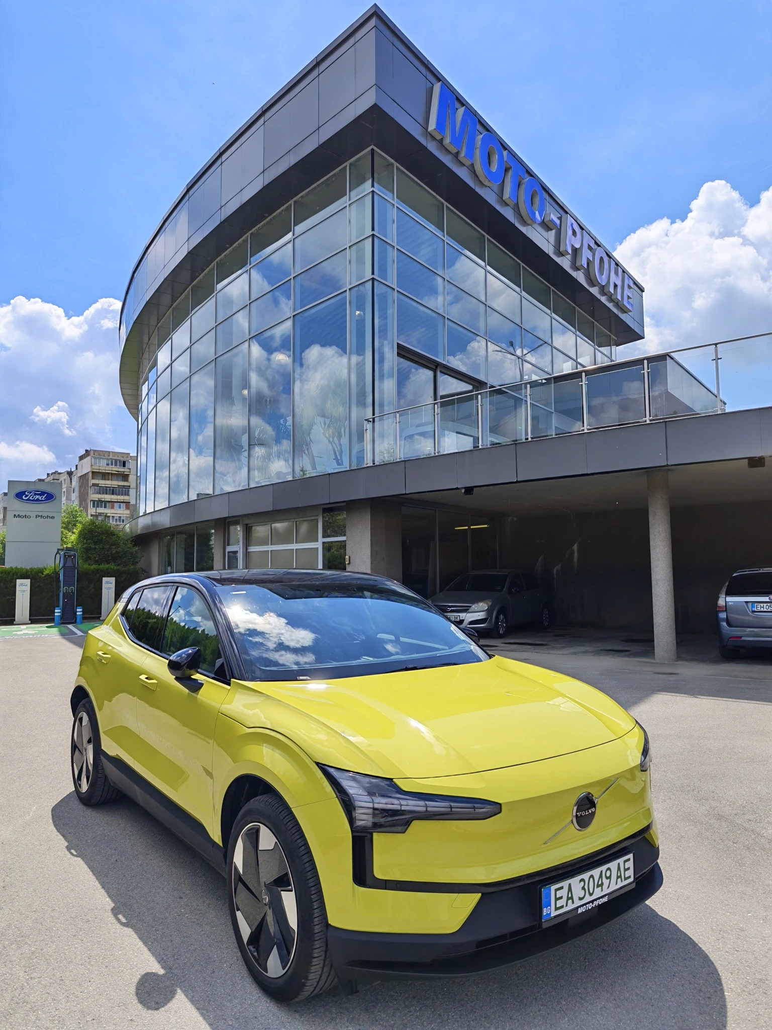 Volvo EX30 еxtendet range