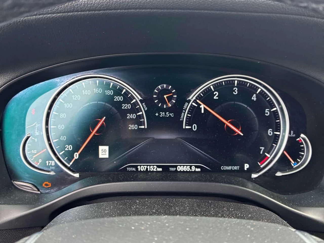 BMW X3 * xDrive30i * DISTRONIC* LASER* H/K* AMBIENT* 360*, снимка 8 - Автомобили и джипове - 55618397
