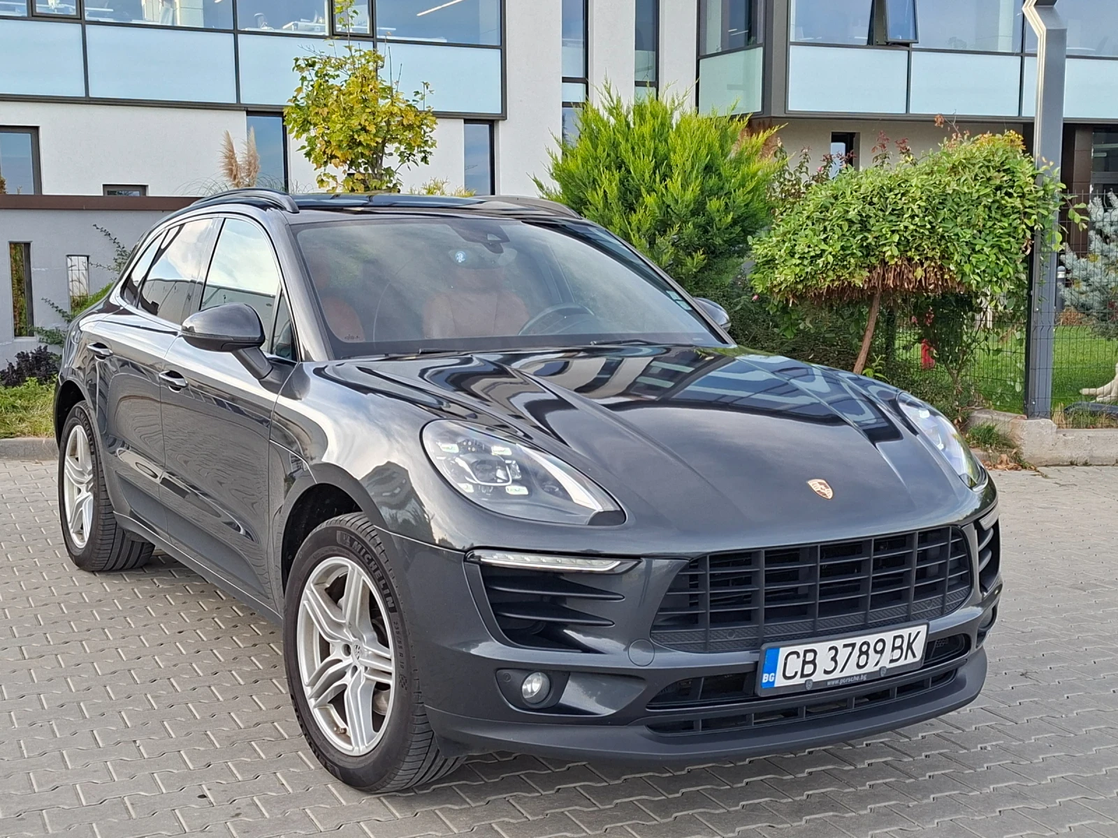 Porsche Macan 3.0D* V6* (258��)* * PANORAMA* * FULL* * LED*  | Mobile.bg � ����������� 9
