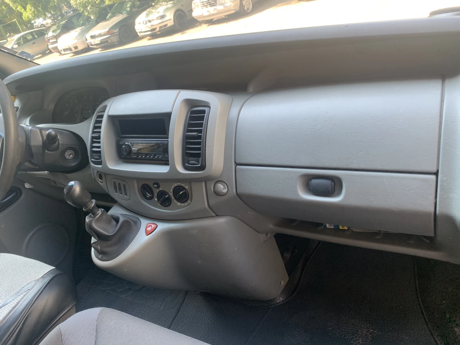 Opel Vivaro ТОВАРЕН 2+ 1 - изображение 5