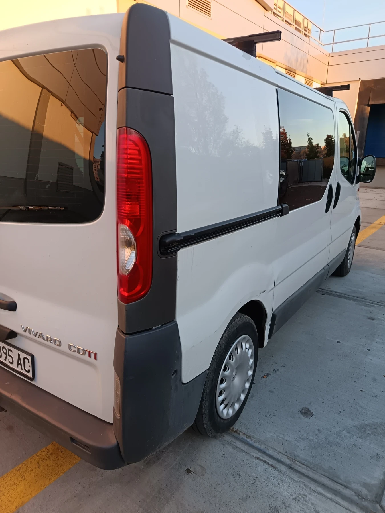 Opel Vivaro  - изображение 7
