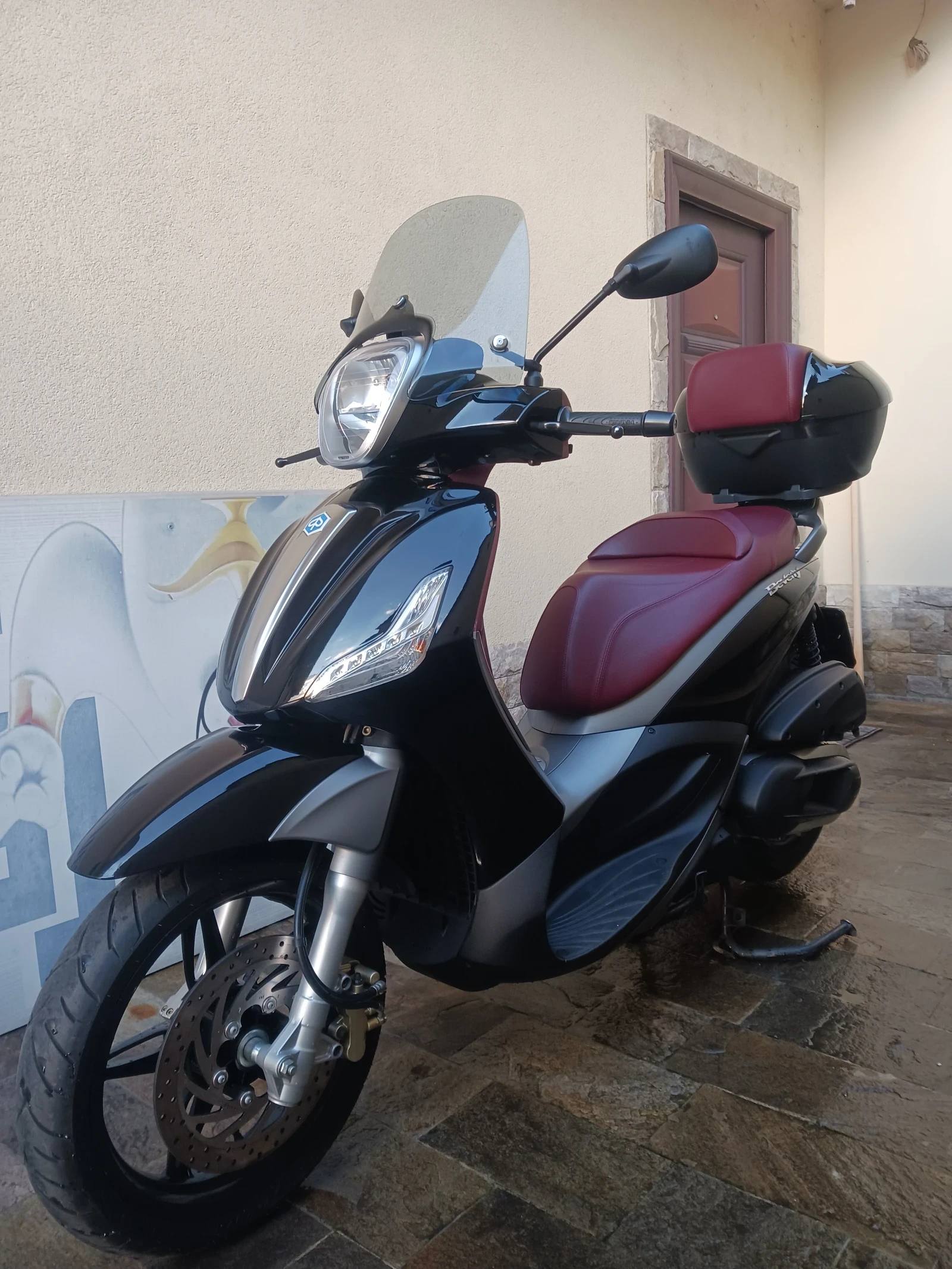 Piaggio Beverly, снимка 2 - Мотоциклети и мототехника - 54431305