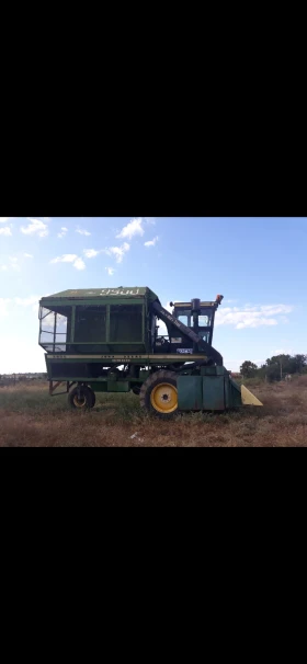 Комбайн John Deere 9900, снимка 2