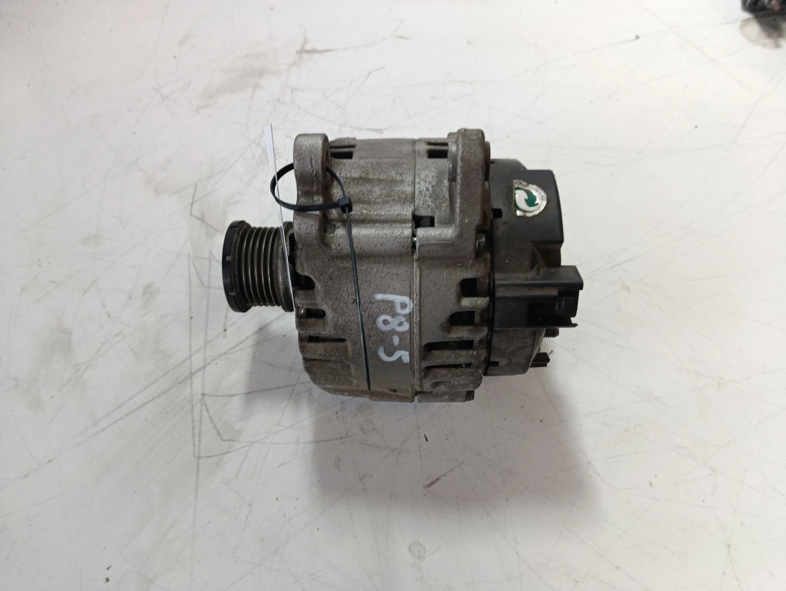 алтернатор 2.0TDI VW Passat