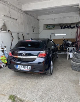 Opel Astra H GTC Coupe 1. 7 CDTI, снимка 4