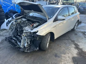 Toyota Auris 1.8 hybrid, снимка 4