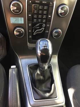 Volvo V40 - 12400 лв. - 97744513 | Car24.bg