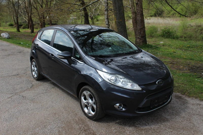 Ford Fiesta 1.25I НОВ ВНОС, снимка 1 - Автомобили и джипове - 47403538