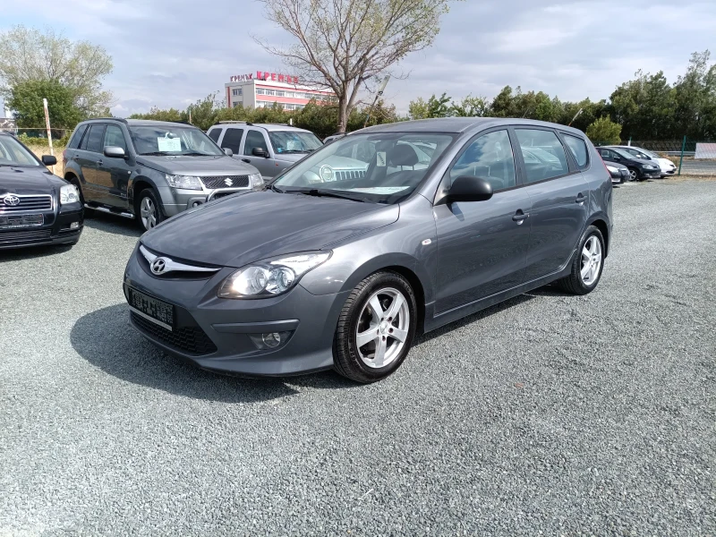 Hyundai I30 1.4 бензин  face lift, снимка 1 - Автомобили и джипове - 47075655